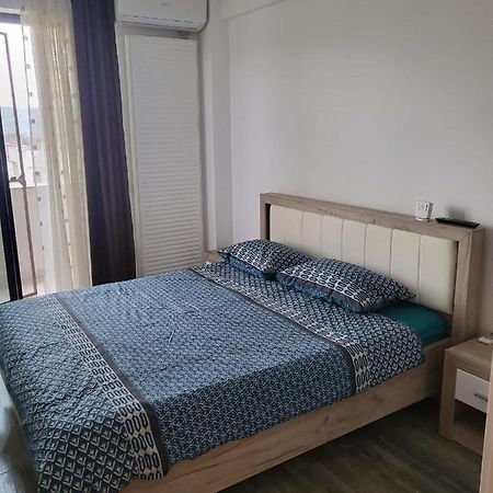Apartament Dem Radulescu Daire Râmnicu Vâlcea Dış mekan fotoğraf