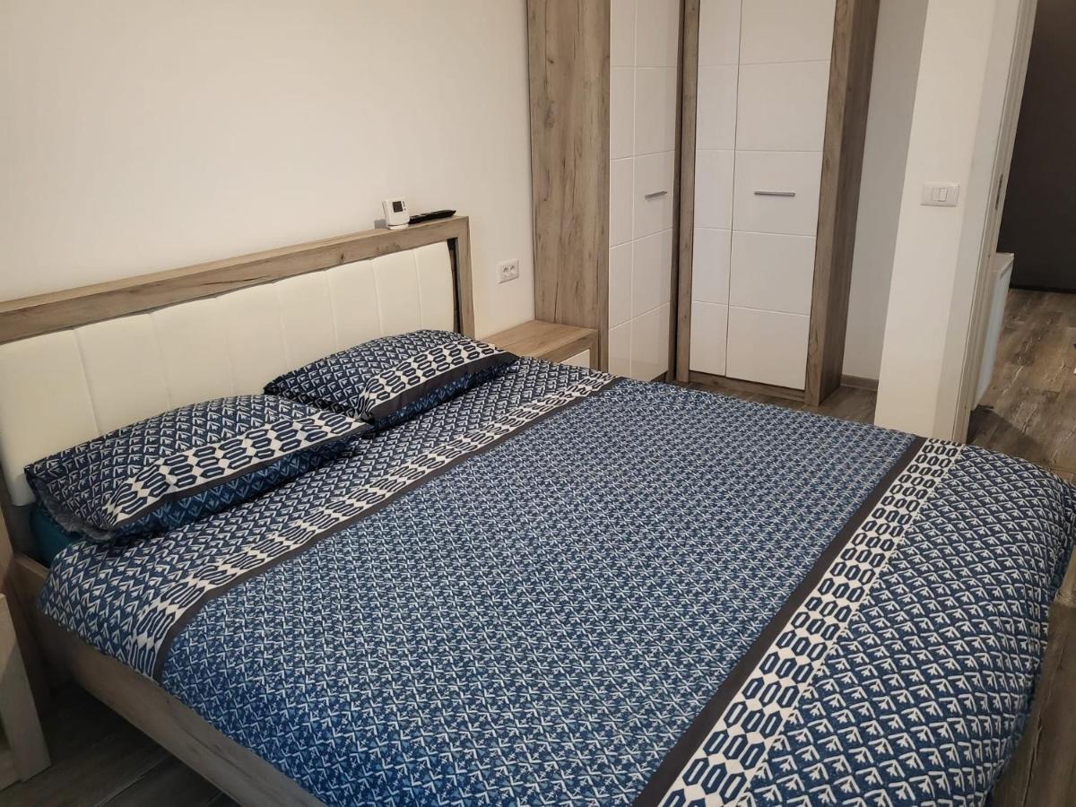 Apartament Dem Radulescu Daire Râmnicu Vâlcea Dış mekan fotoğraf