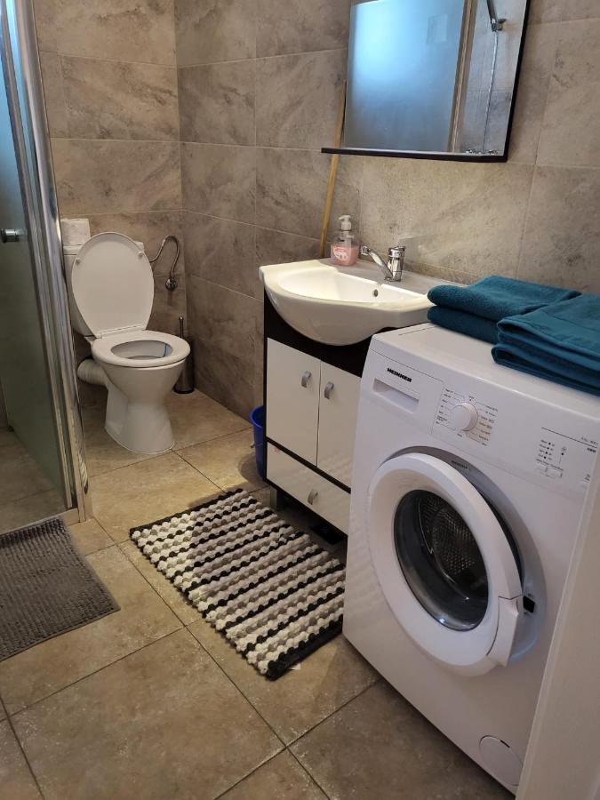 Apartament Dem Radulescu Daire Râmnicu Vâlcea Dış mekan fotoğraf
