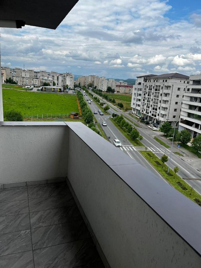Apartament Dem Radulescu Daire Râmnicu Vâlcea Dış mekan fotoğraf